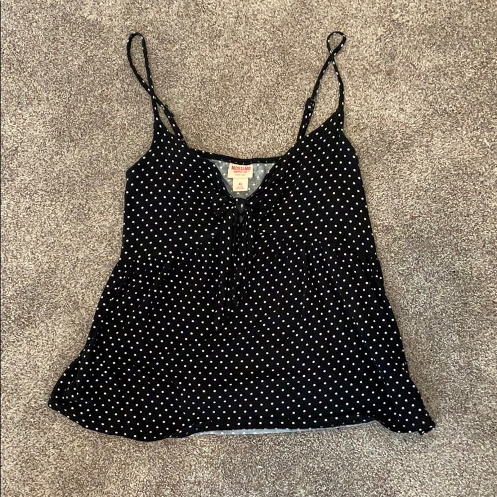 knot front tank top